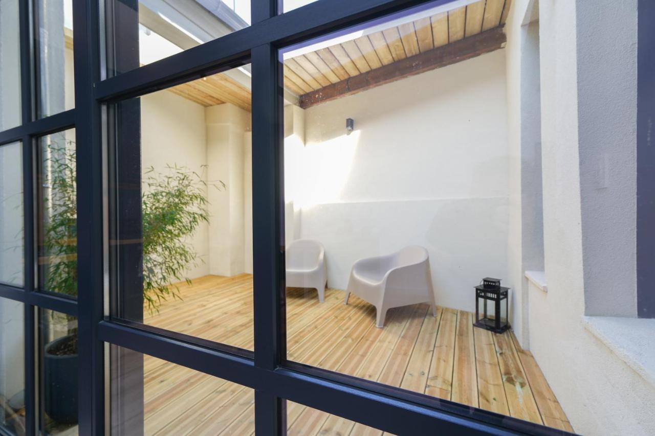 La Villa Berenice « Le Patio » En Coeur De Ville Saint-Amand-les-Eaux Luaran gambar