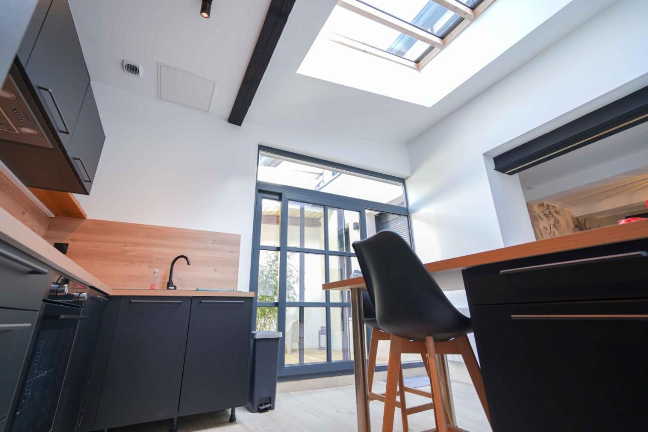 La Villa Berenice « Le Patio » En Coeur De Ville Saint-Amand-les-Eaux Luaran gambar